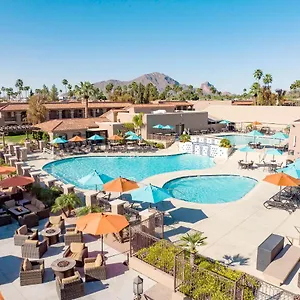 The Scottsdale Plaza & США